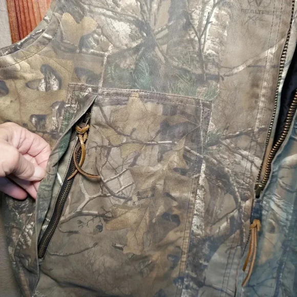 Carhartt  Real Tree Camouflage Quick Duck Quilted Hunting Vest 2XL - Picture 4 of 8
